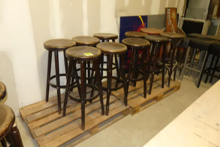 10x Barhocker, Holz